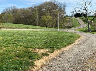 933 Center Bend Rd, Beverly, OH 45715