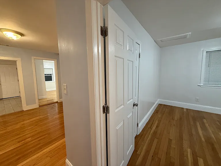 23 Myrtle St #2 — Photo 6