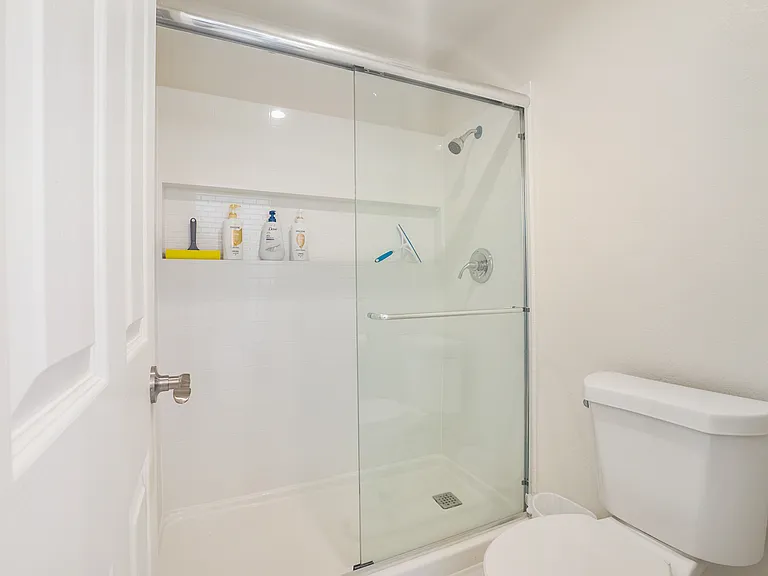 En suite full bathroom for bedroom #1