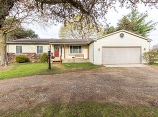 3887 Thomas Rd, Oxford, MI 48371