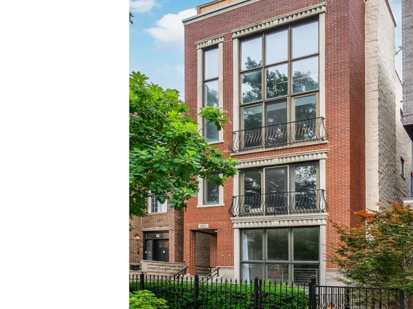 853 N Wood St #3, Chicago, IL 60622