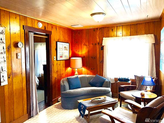 4th image of 1300 Ocean Beach Blvd S #6