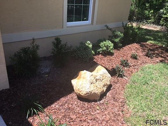 3rd image of 14 Fawn Ln