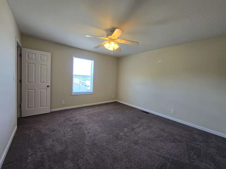 253-1A Executive Ave — Photo 11