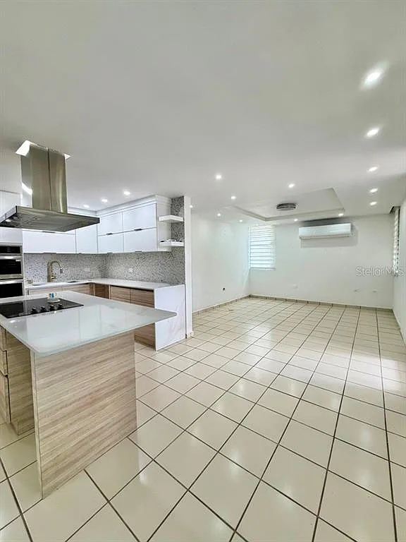 3 bed, 2.0 bath, 168 sqft, $2,500 — Photo 4