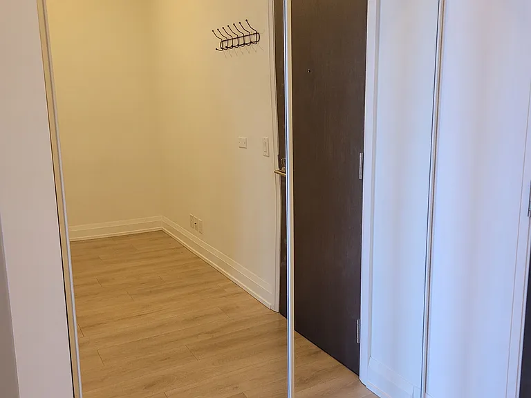 7900 Bathurst St #524 — Photo 11