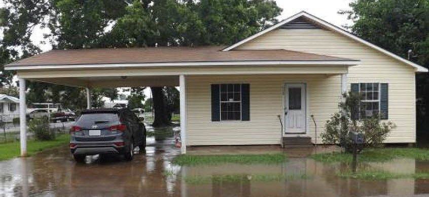 1st image of 329 Swift St