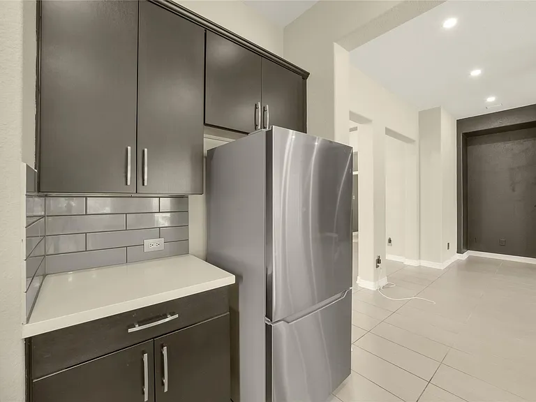 10919 Walts Run Ln — Photo 30