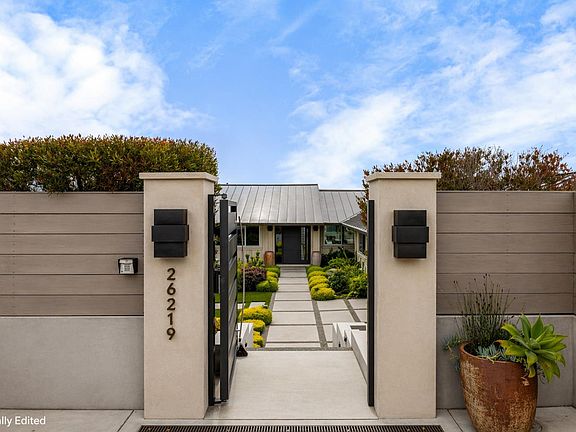 2nd image of 26219 Atherton Pl