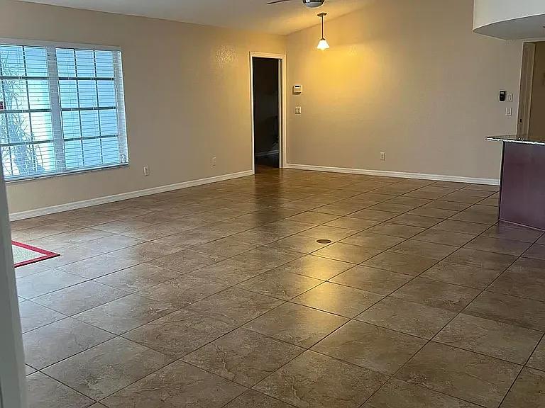 2178 Calcutta Rd — Photo 5