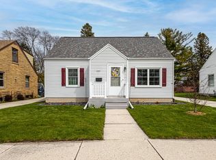 2745 N 8th St, Sheboygan, WI 53083