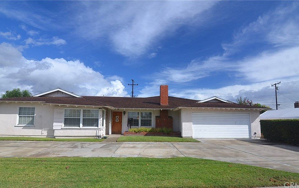 1st image of 1113 W Merced Ave