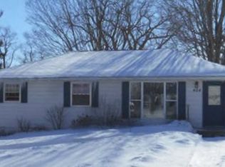 404 33rd St SW, Rochester, MN 55902
