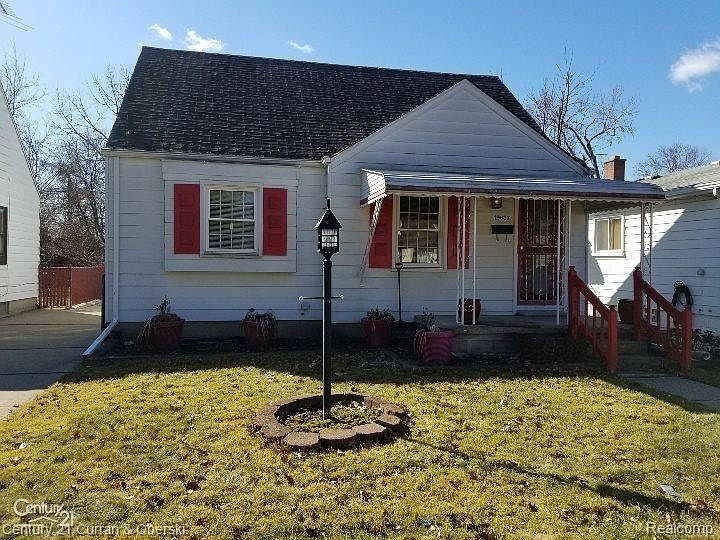 1st image of 19637 Lyndon St
