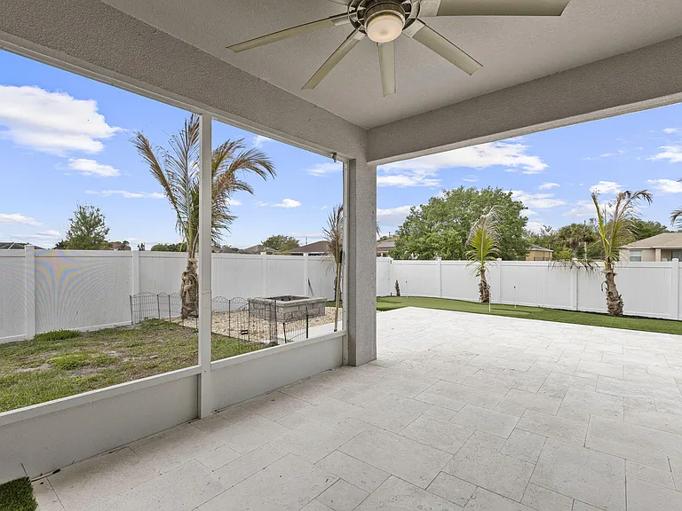 681 SW Millard Dr — Photo 48