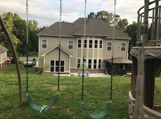 5955 Pennant Ln, Suwanee, GA 30024