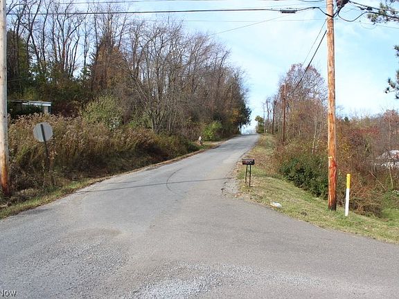 2nd image of 16203 Coolidge Ave