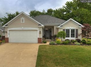 1364 Golden Ln, Broadview Heights, OH 44147