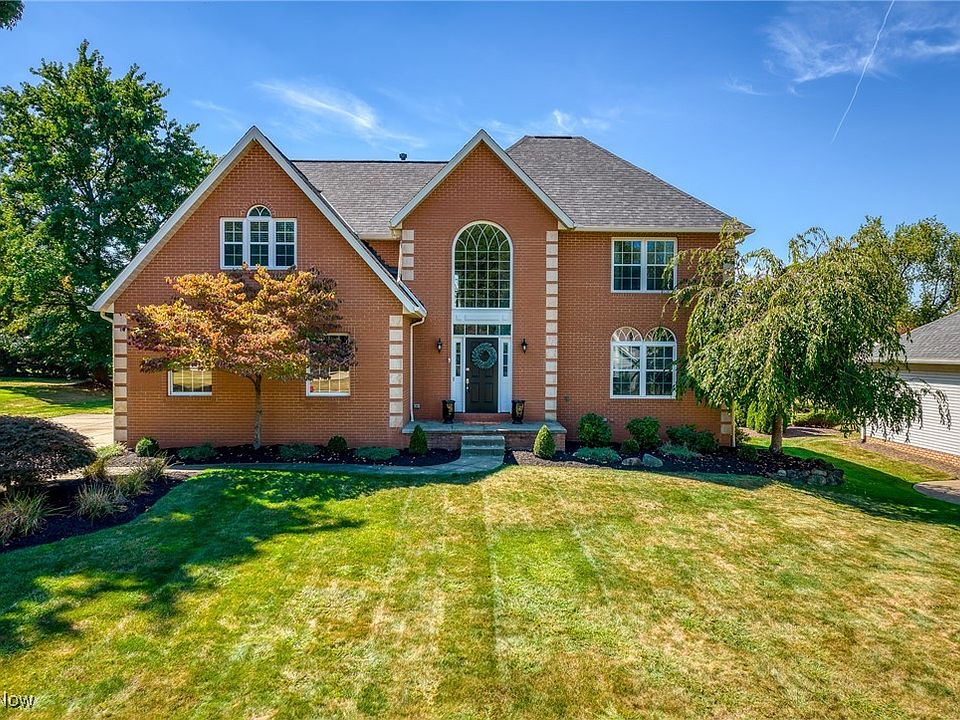1st image of 481 Buttevant Dr