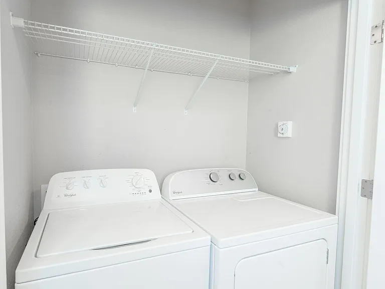 Wynstone Townhomes — Photo 7