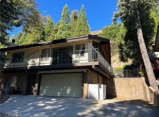22348 Glenwood Dr, Crestline, CA 92325