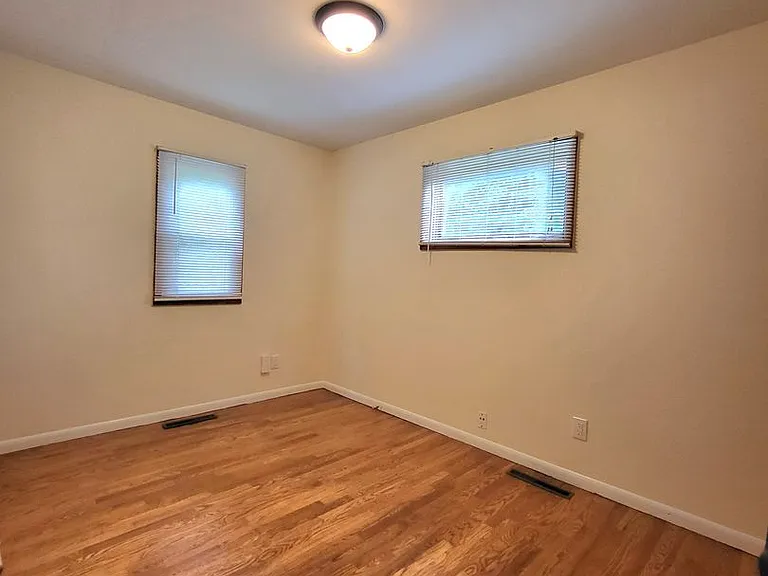 4931 Appleton Ave — Photo 9