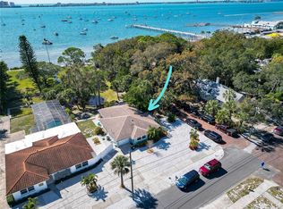 5240 31st Ave S, Gulfport, FL 33707