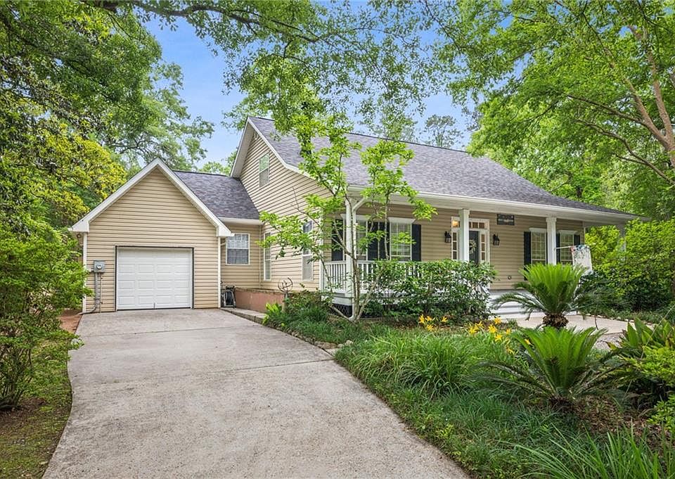 1st image of 20216 River Parc Dr S
