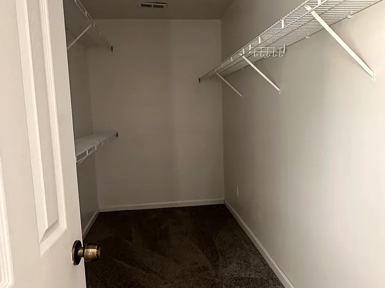 10146 Hawkeye Dr — Photo 3