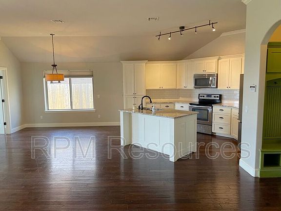 5th image of 9205 Lolly Ln