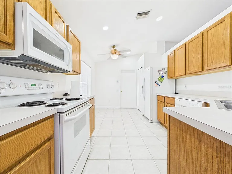 10553 Egret Haven Ln — Photo 40