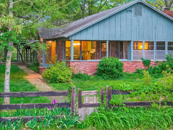 13387 Green Rd, West Fork, AR 72774