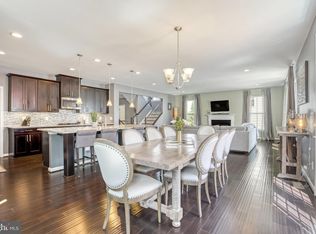 4424 Weejun Loop, Woodbridge, VA 22192