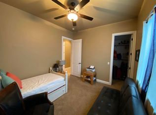 2639 N Chinowth St, Visalia, CA 93291