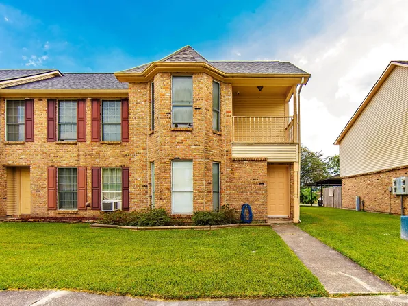 216 Greenbriar Dr, Houma, LA 70364