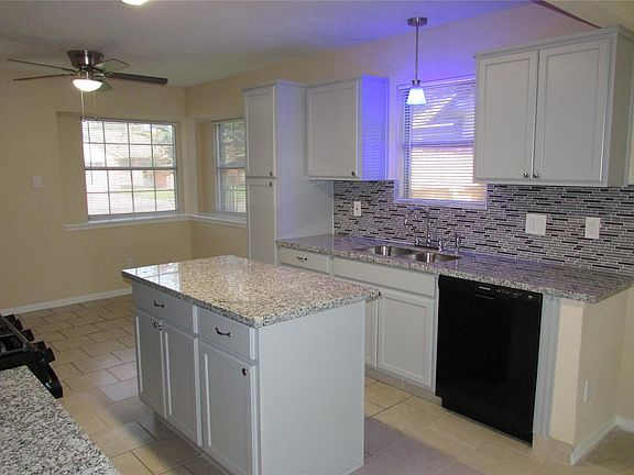 4th image of 1322 Wentwood Dr