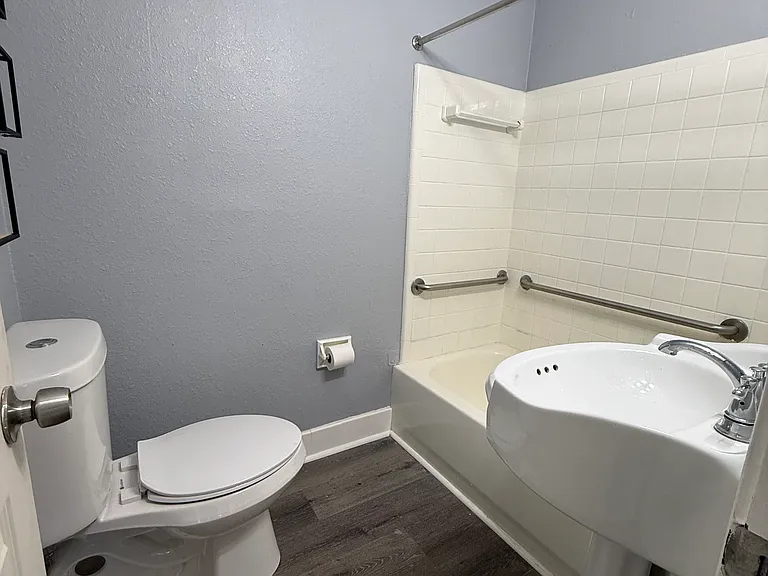 2739 King Cole Dr — Photo 17