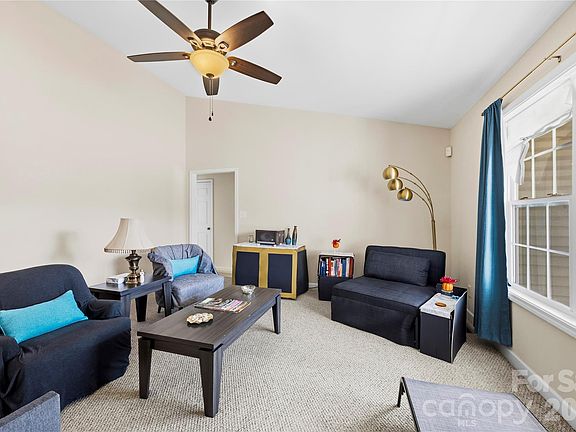 5th image of 5119 Hildreth Ct