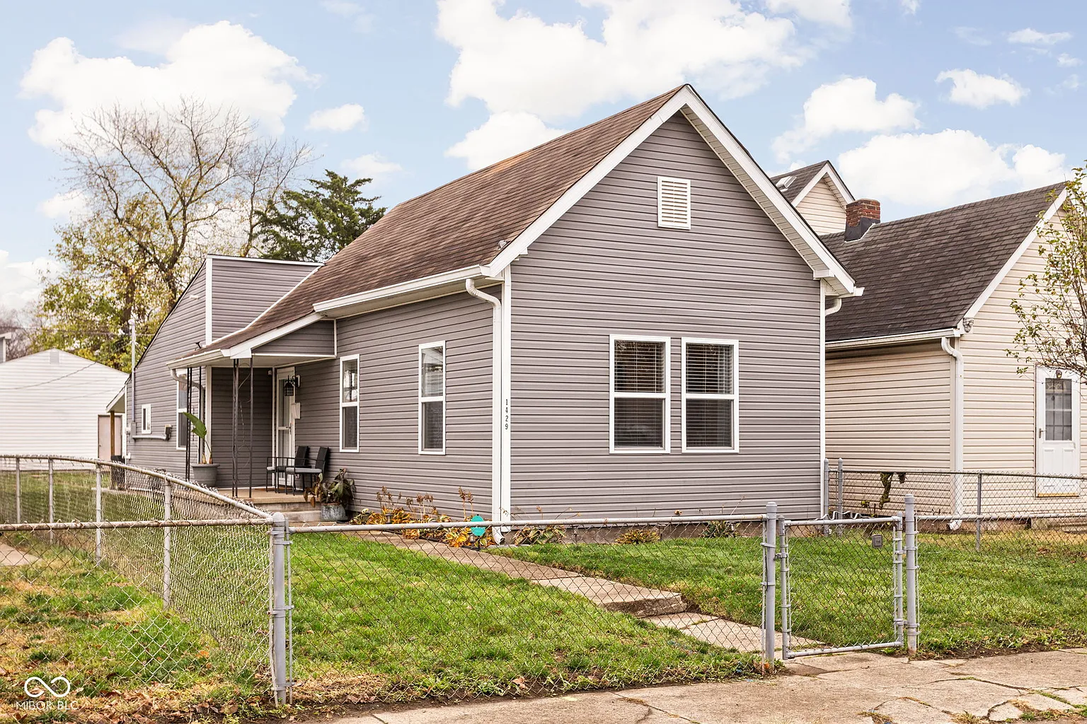 1429 Linden St photo 1