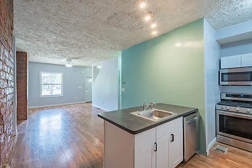 426 Borland St Photo 1