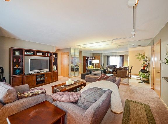 2nd image of 2422 N 76th Ct #2E