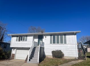 925 Roosevelt Rd, La Salle, IL 61301