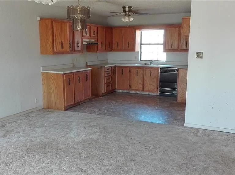 88 Jade Ln — Photo 7