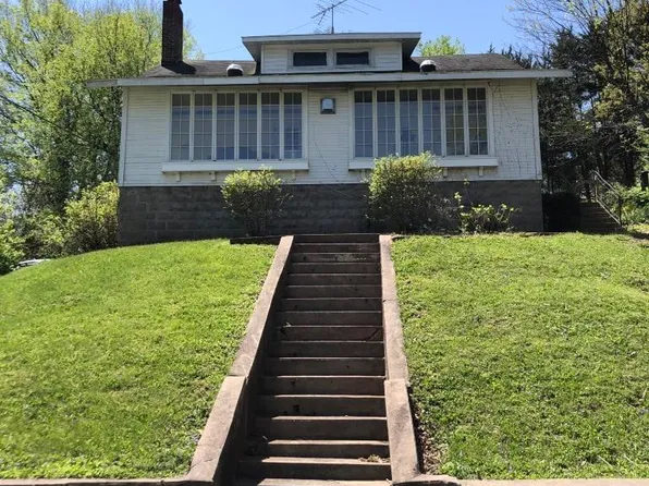 5 Grant Pl, Mount Vernon, IL 62864