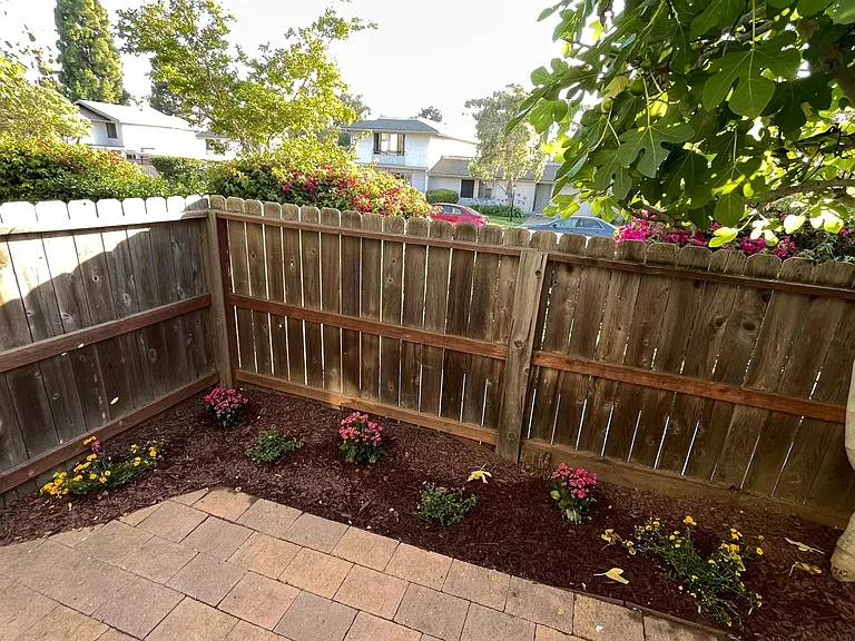 9535 Easter Way #8 — Photo 31