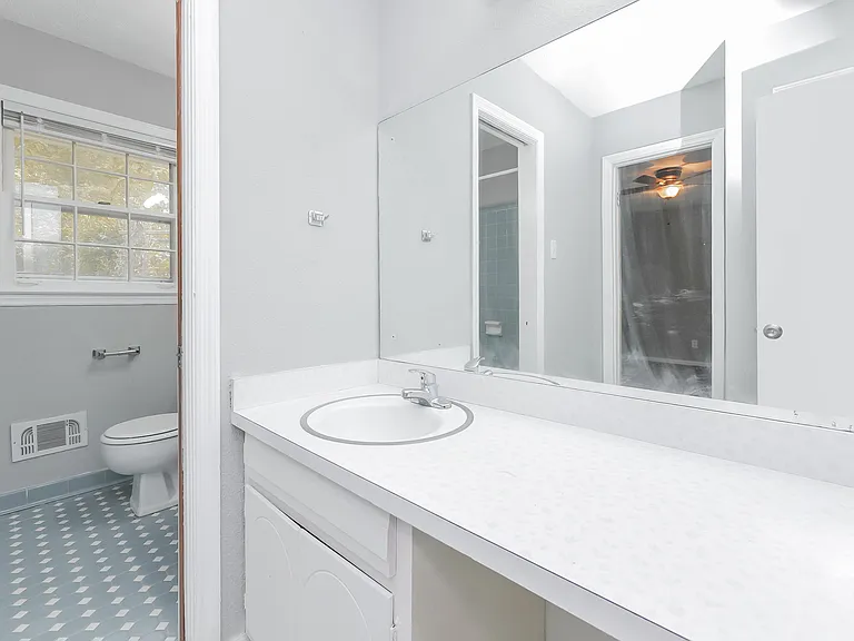 5645 Morning Creek Cir — Photo 23