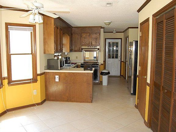 2nd image of 8600 Hornwood Ct