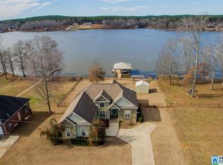 181 Sunset Ln, Sylacauga, AL 35151