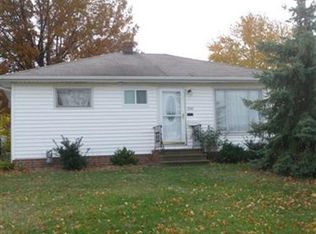 3331 Alden Dr, Parma, OH