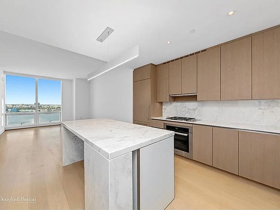 5th image of 15 Hudson Yards #25D